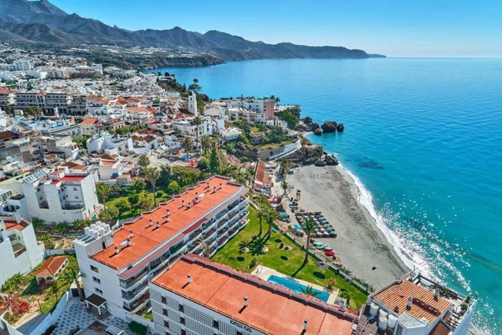 شقة Acapulco Playa -نيرخا المظهر الخارجي الصورة