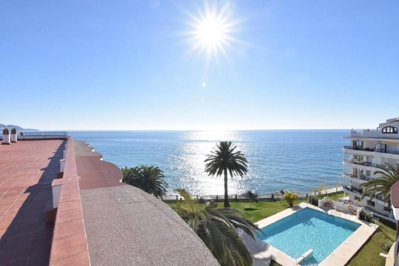 شقة Acapulco Playa -نيرخا المظهر الخارجي الصورة